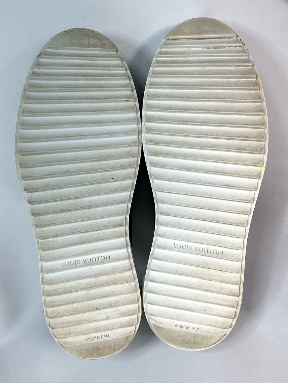Louis Vuitton | Time Out Cacao Brown Monogram Canvas Low-Top Sneakers EU 39 - Picture 7 of 11